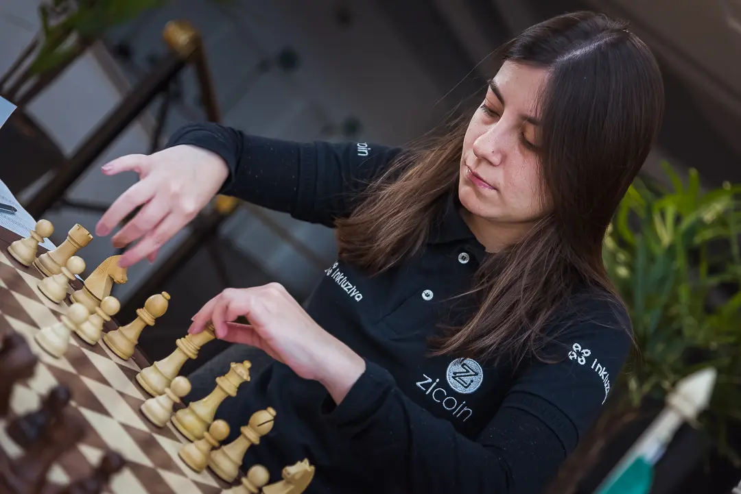 Kathiê e Julia Alboredo Brilham no Rio Chess Open 2022 